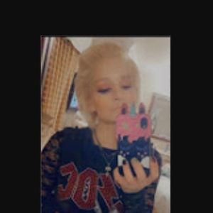 Meet your Posher, Brittney